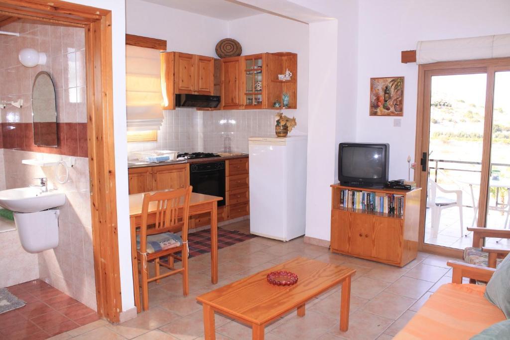 Ampelokipi Holiday Apartments ピッソウリ 部屋 写真